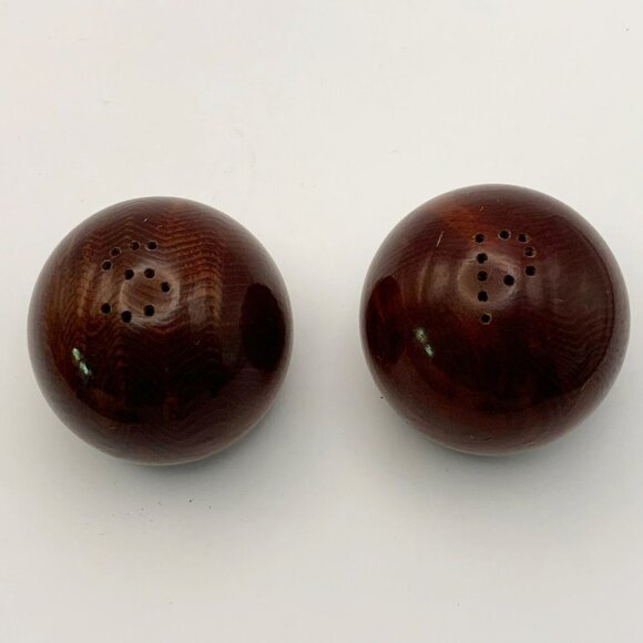 Round Globe Wood Ball Salt & Pepper Shaker - Picture 1 of 5